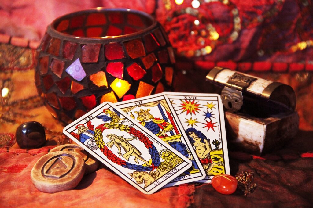 One question Tarot reading (by email)